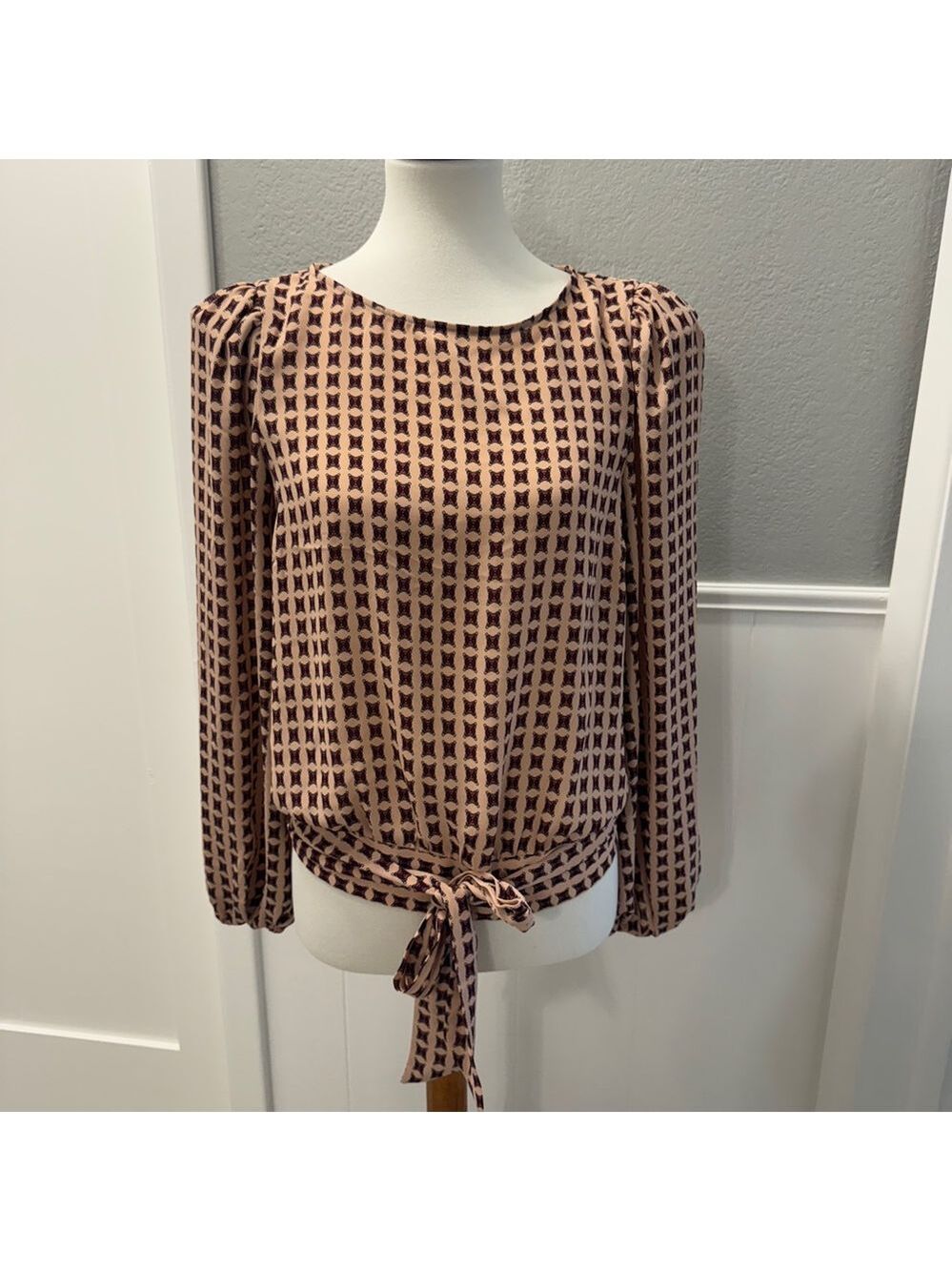 Express Geometric Patterned Blouse - Size M